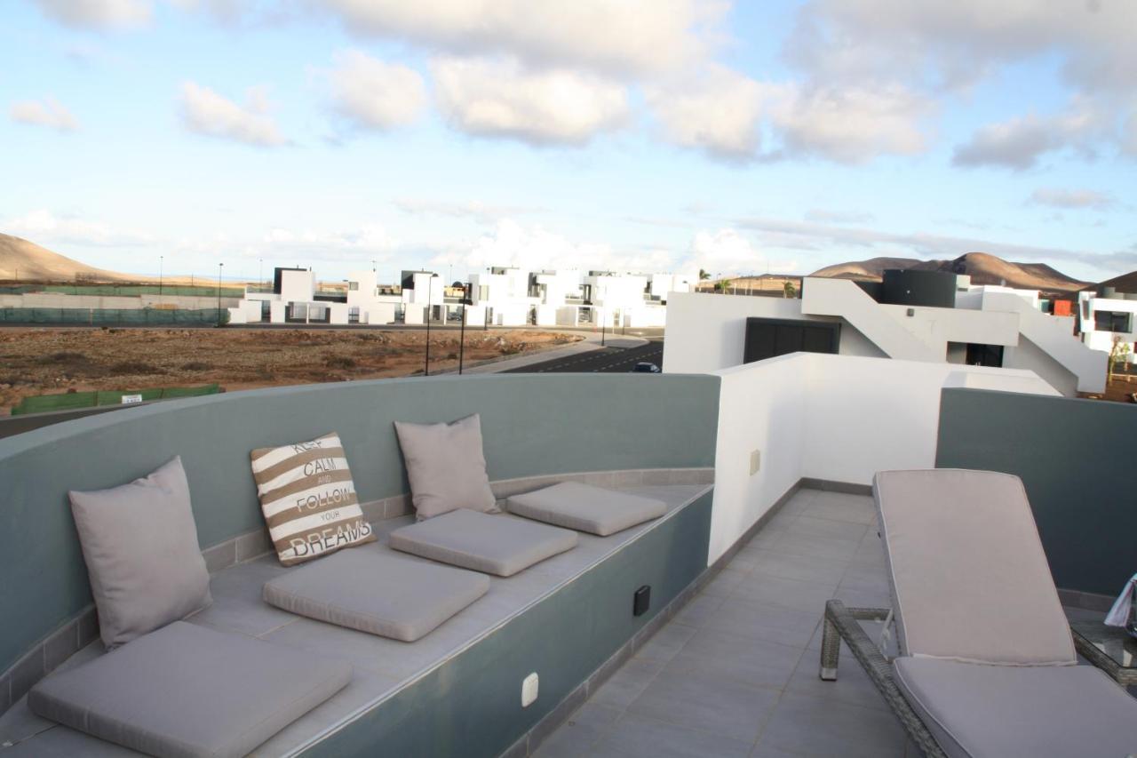 Casa Skadi Apartment Villaverde  Bagian luar foto